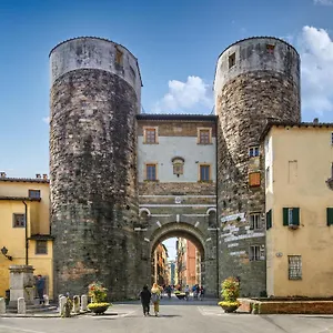Szálloda Ilaria, Lucca